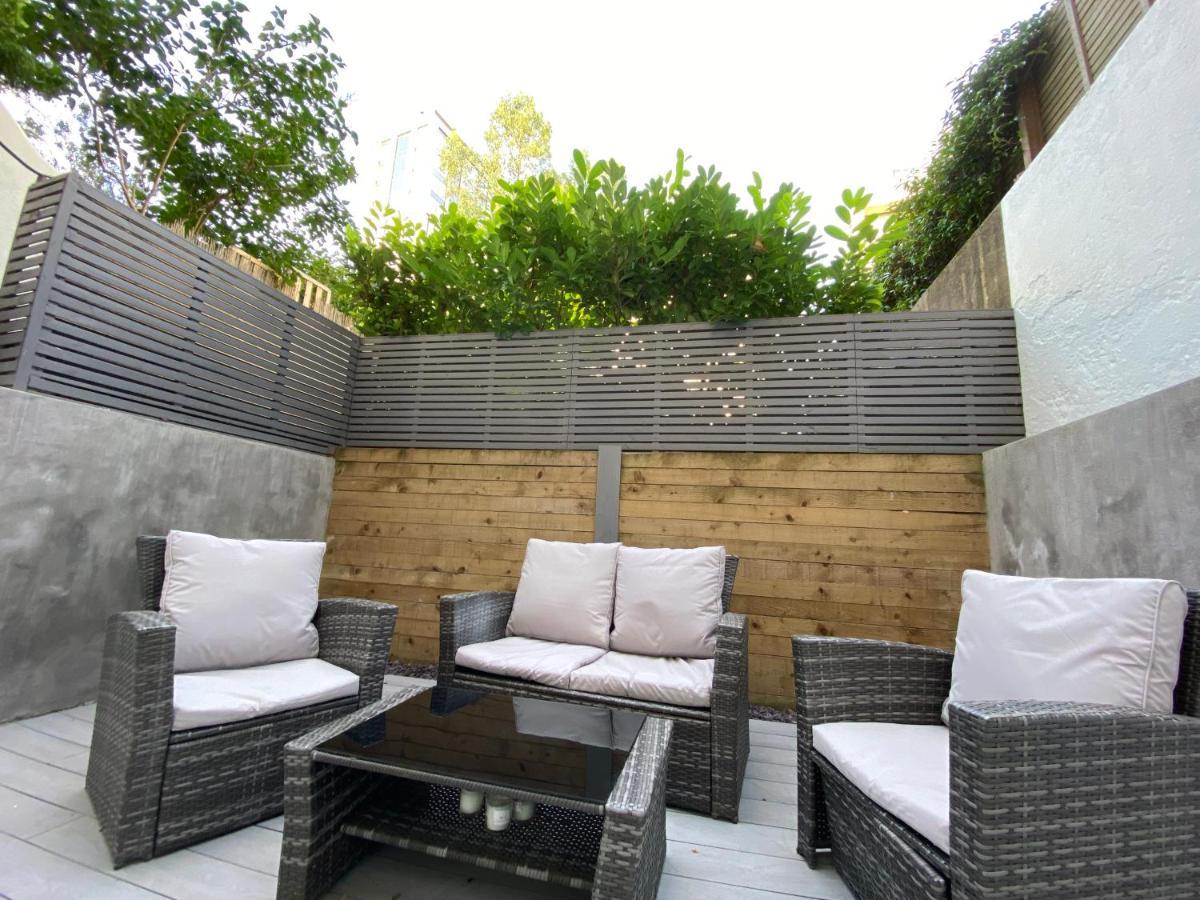Fantastic Spacious Garden Flat With Own Private Entrance Londres Exterior foto